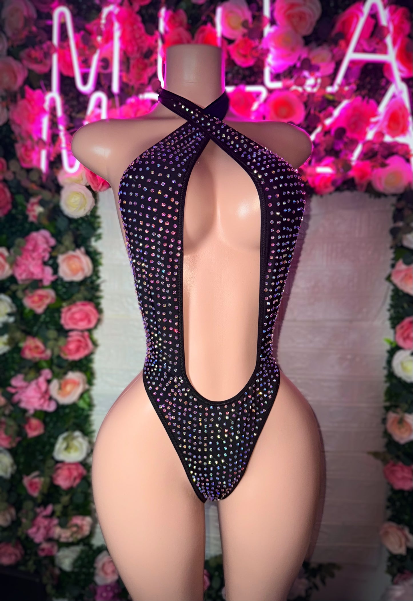 ASTRA - Black One Piece