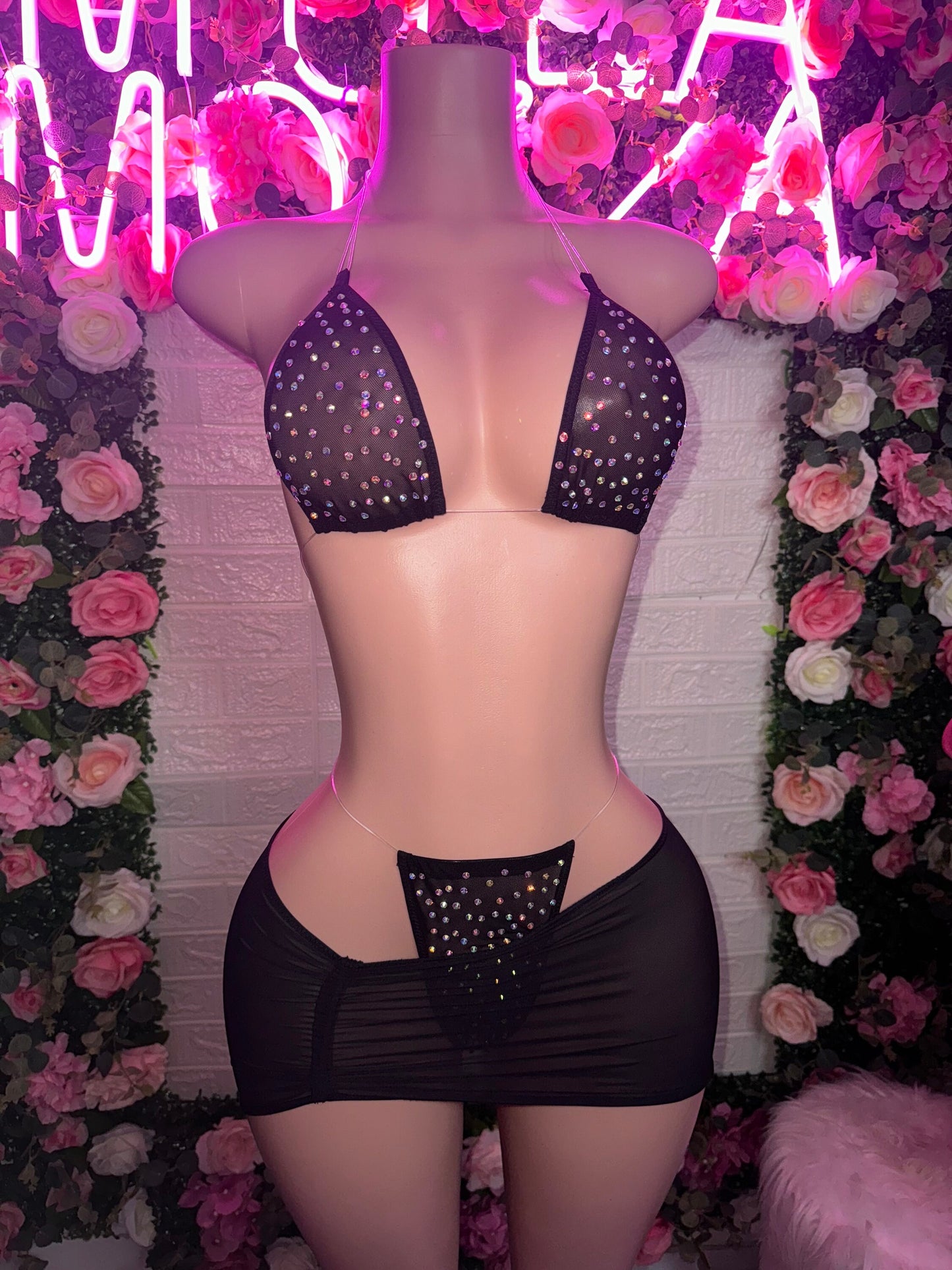 APHRODITE - Black Skirt Set