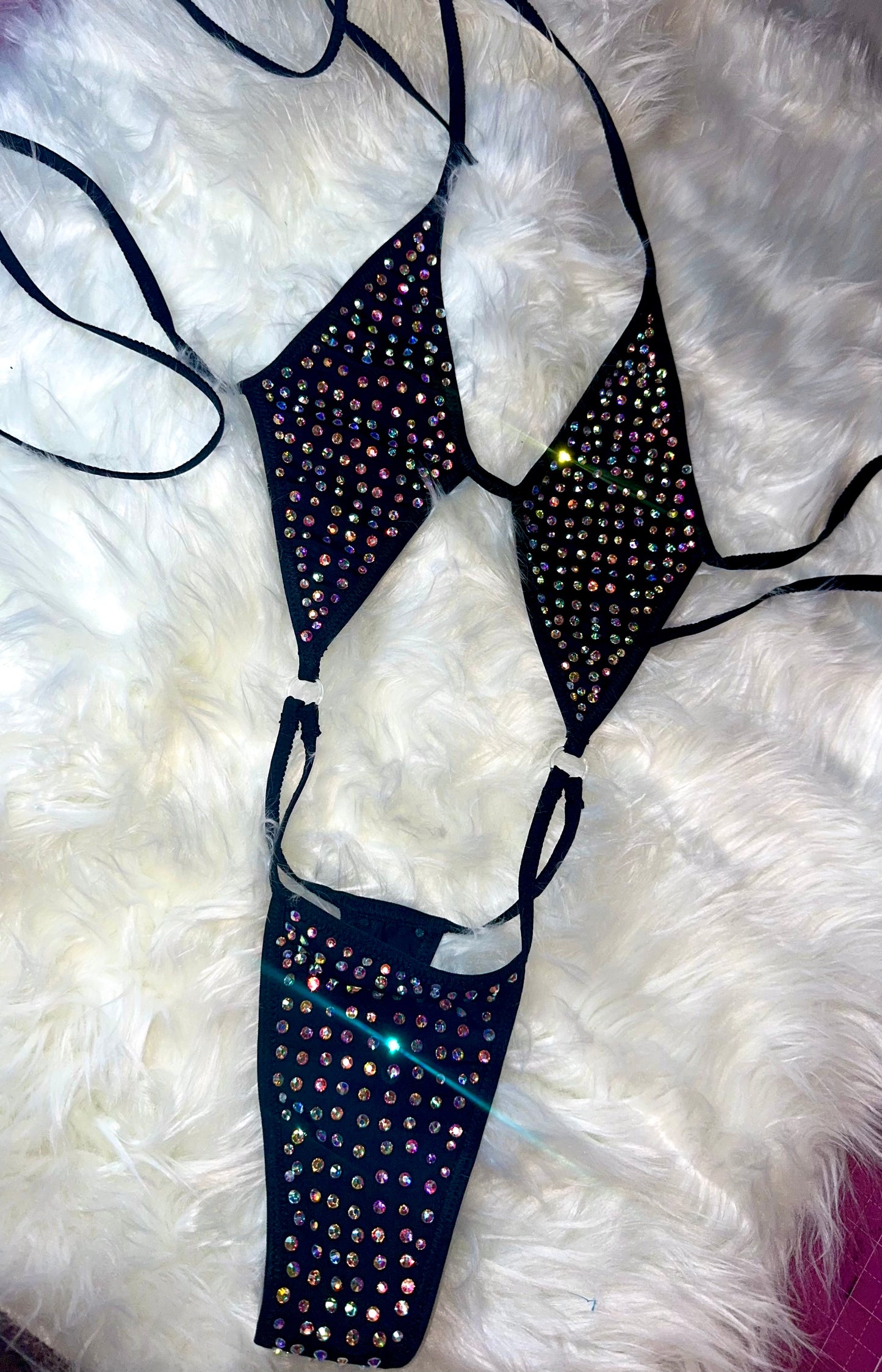 Diamond Slingshot-16 Colors Available