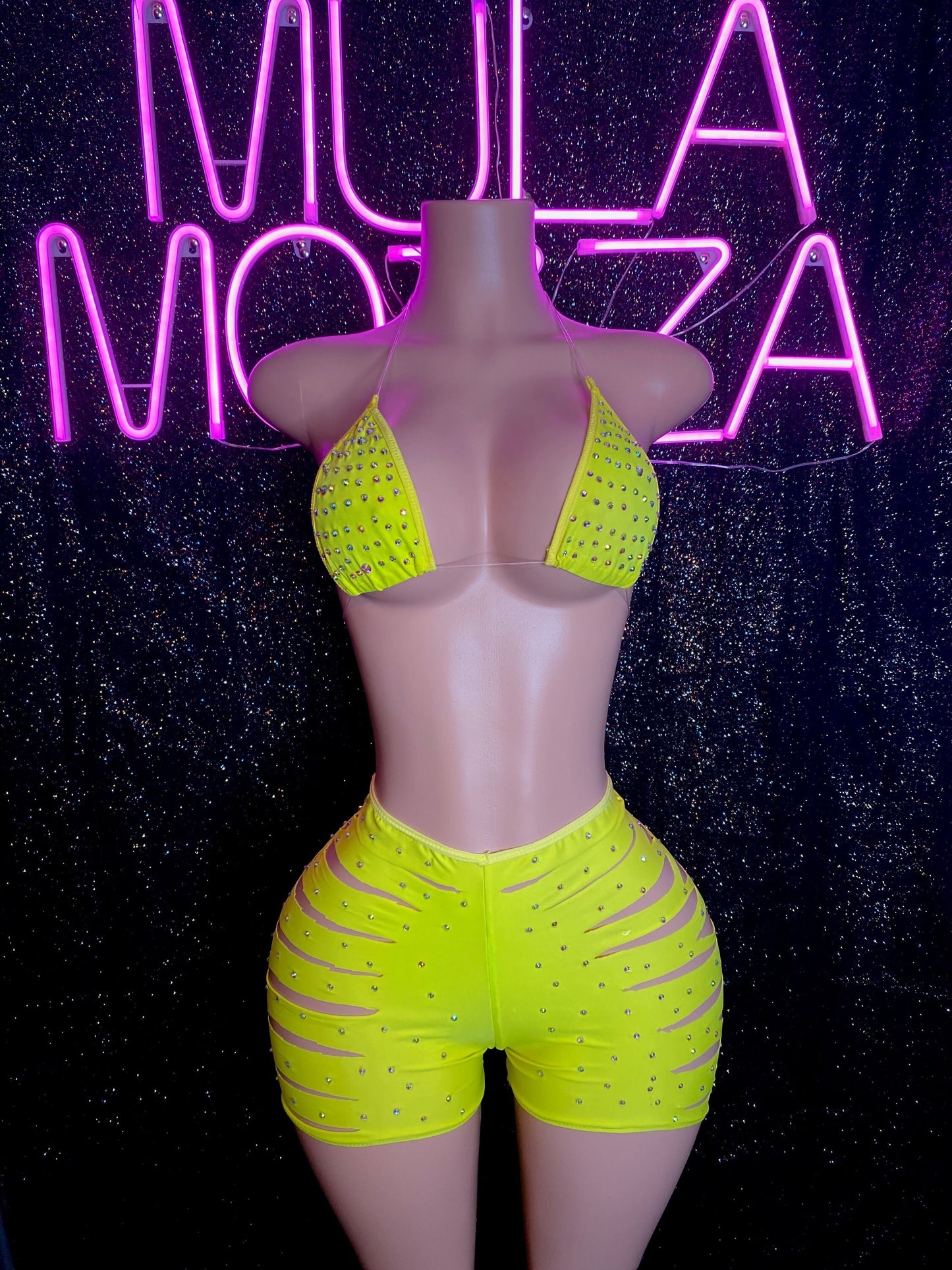 KAPRI - Neon Yellow Sliced Shorts Set